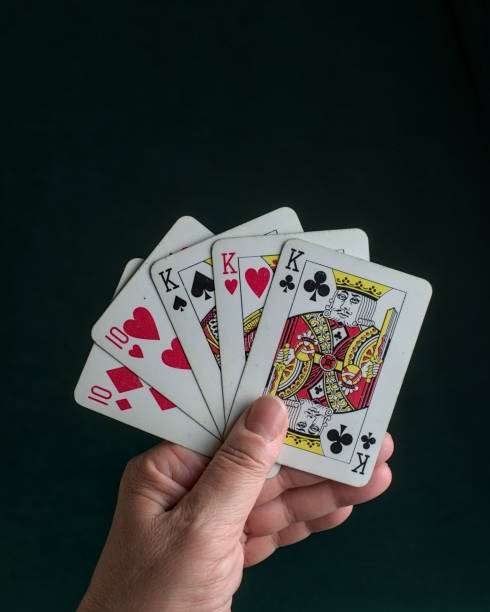 axbet প্ল্যাটফর্মের মূল অফিস এবং দল